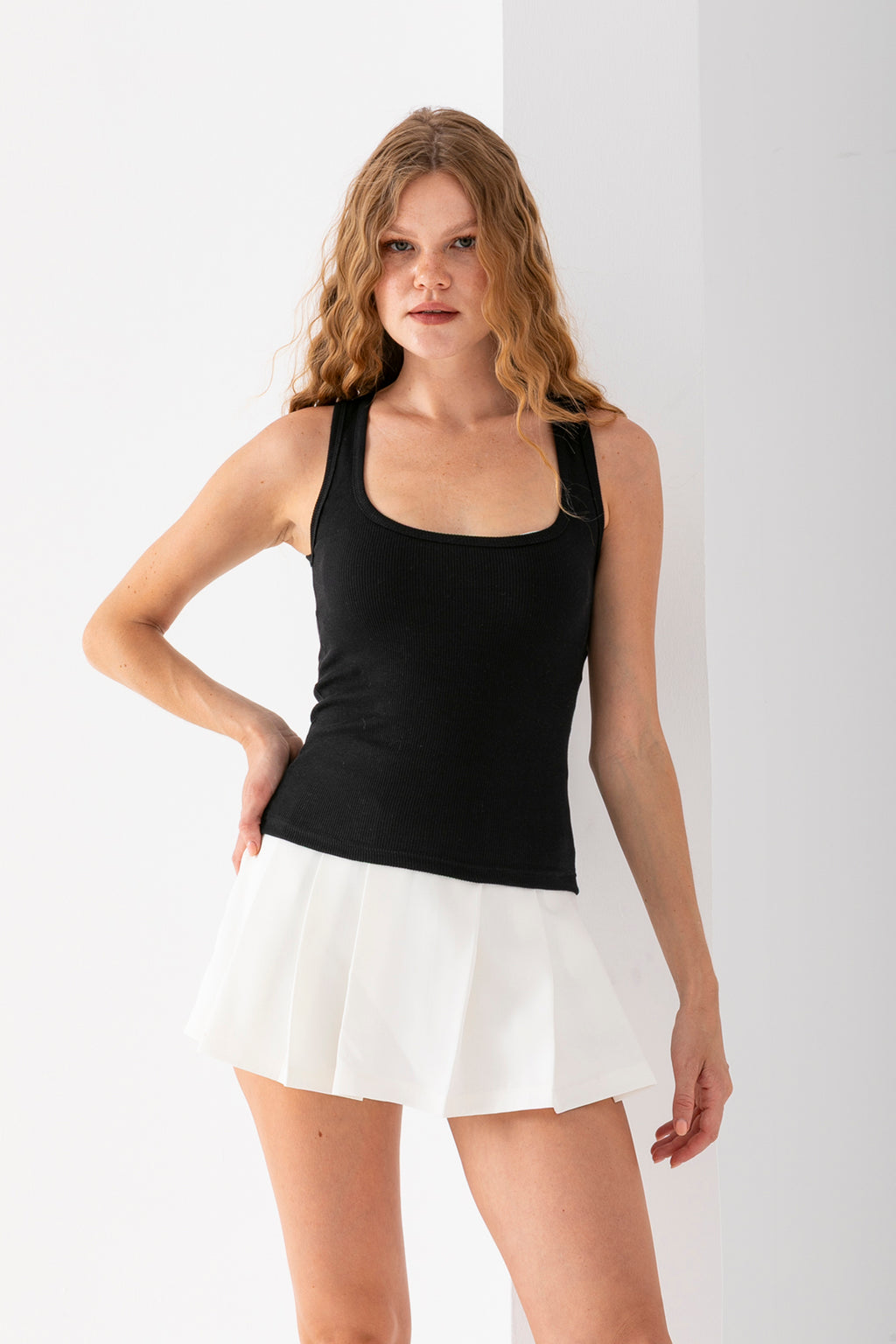 Pery Kadın 2 li Siyah BeyazFittili Açık Havuz Yaka Basic Atlet 3001