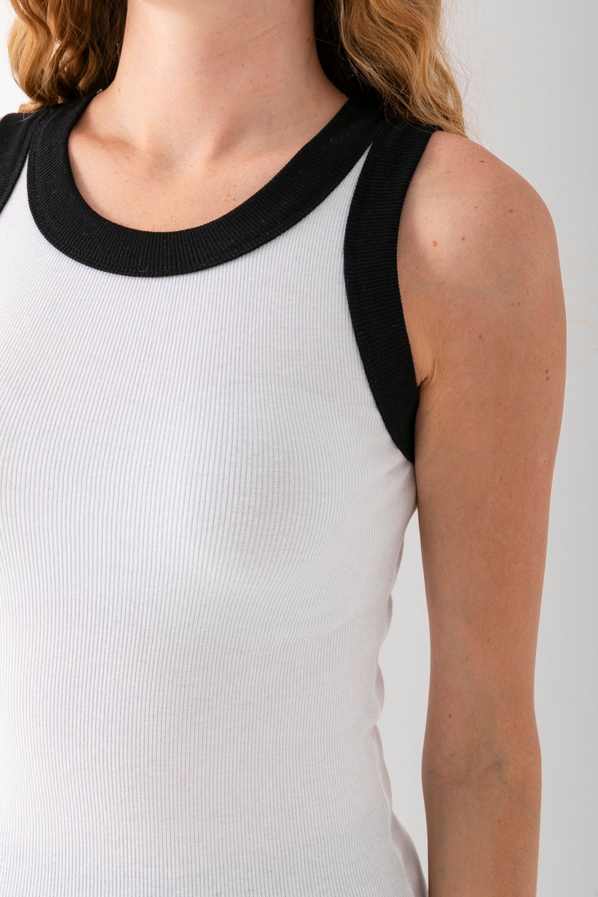 Merry Kadın 2 li Siyah Beyaz Şeritli Fittili Halter Yaka Basic Atlet 3002